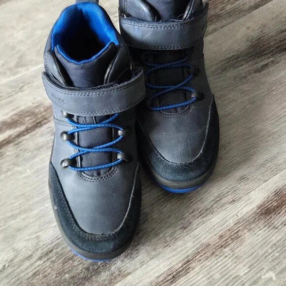 Geox sneakers - Picture 2 of 4